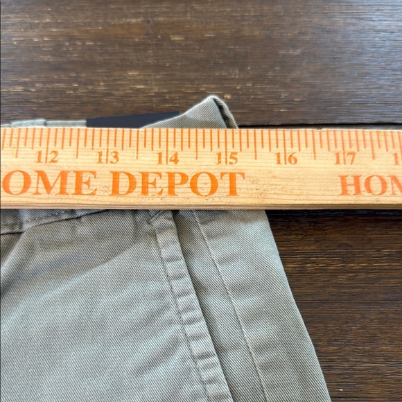 J. Crew 9" flex chino short Size 30 - Picture 10 of 13